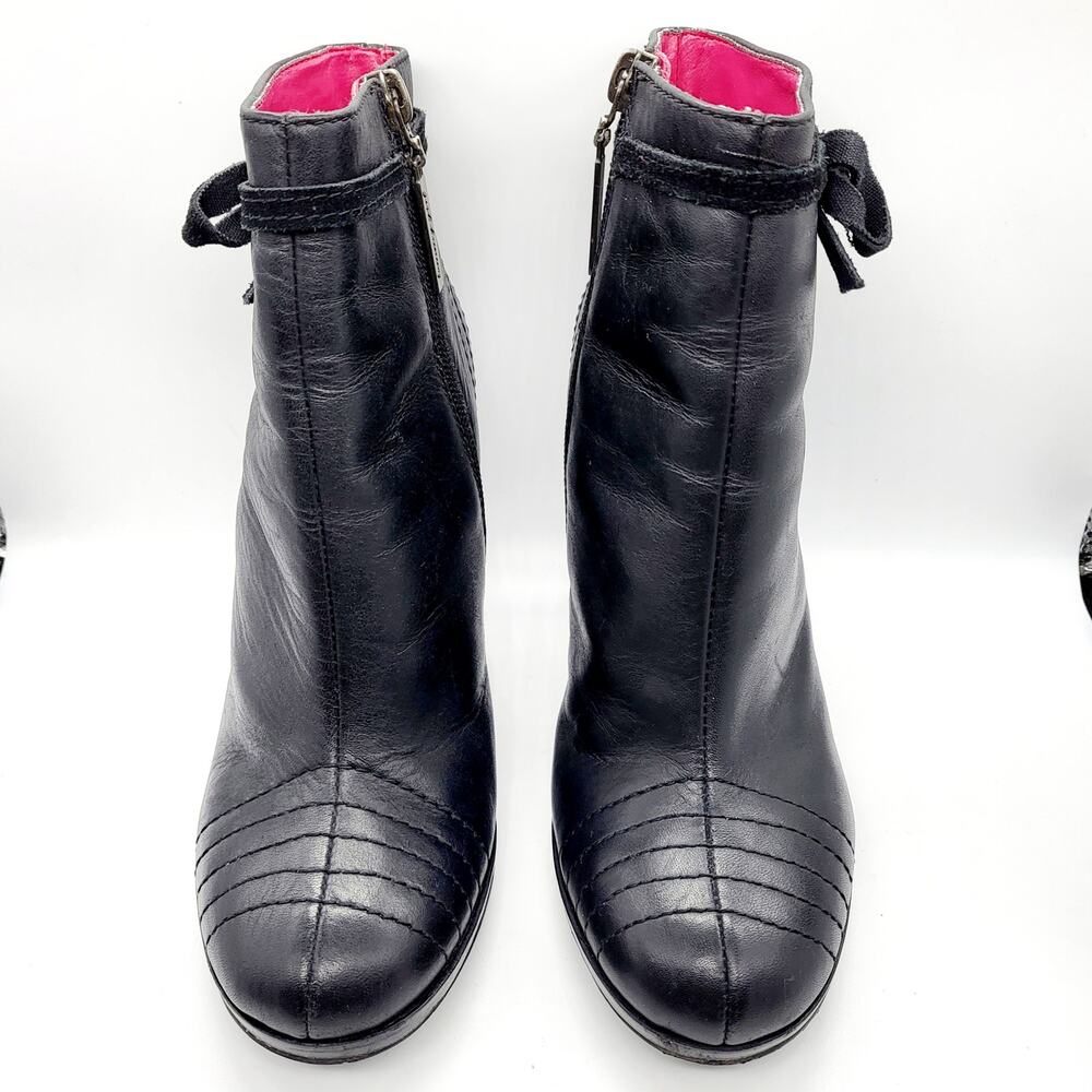 Tommy Girl Tommy Hilfiger Black Leather Round Toe Ankle Booties Women's Size 6